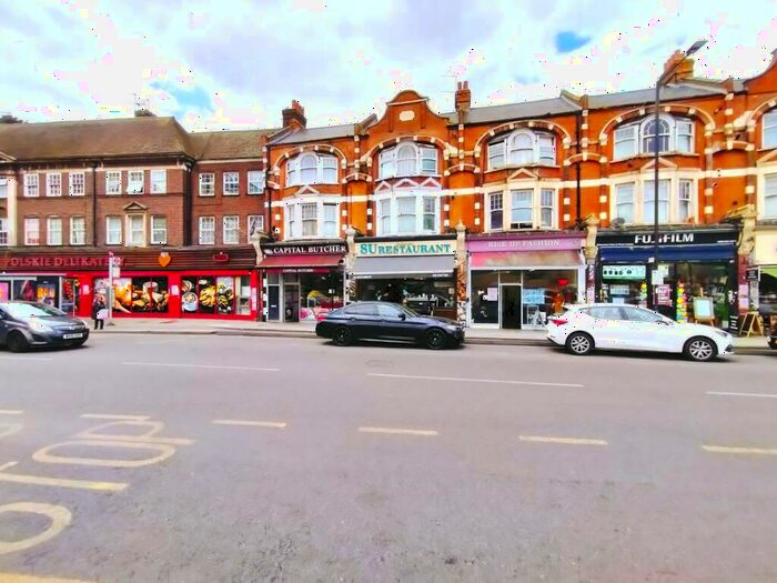 Flat To Rent In Fore Street, Edmonton, N9