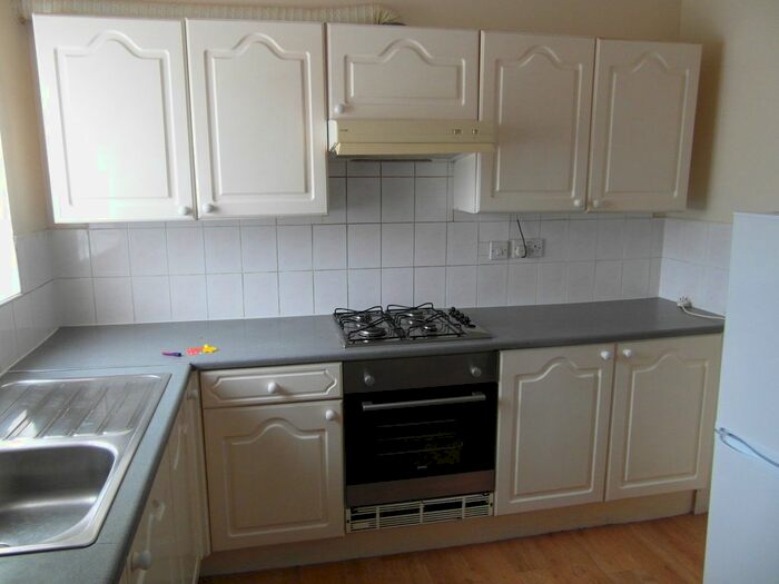 2 Bedroom Flat To Rent In Boston Road, Hanwell, London, W7
