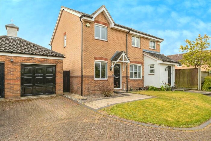 2 Bedroom Semi-Detached House For Sale In Bannister Close, Attleborough, Norfolk, NR17