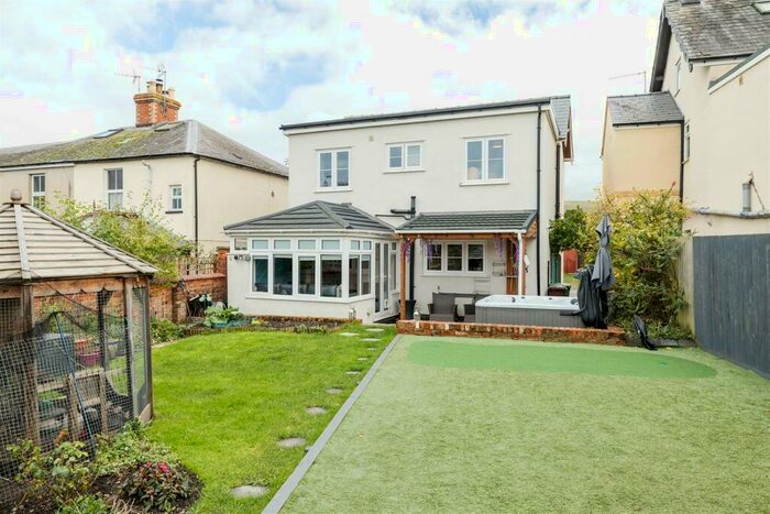 4 Bedroom Detached House For Sale In New Street, Kings Stanley., GL10