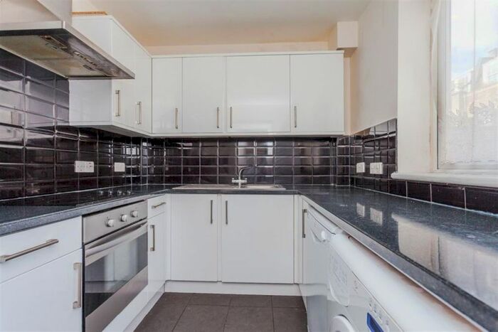 2 Bedroom Flat To Rent In Boston Place, Marylebone, London NW1