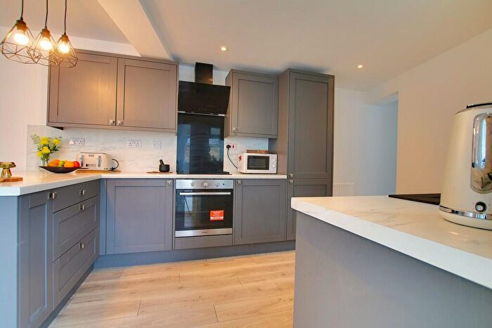 3 Bedroom Detached House For Sale In Huntingdon Road, Chatteris, PE16