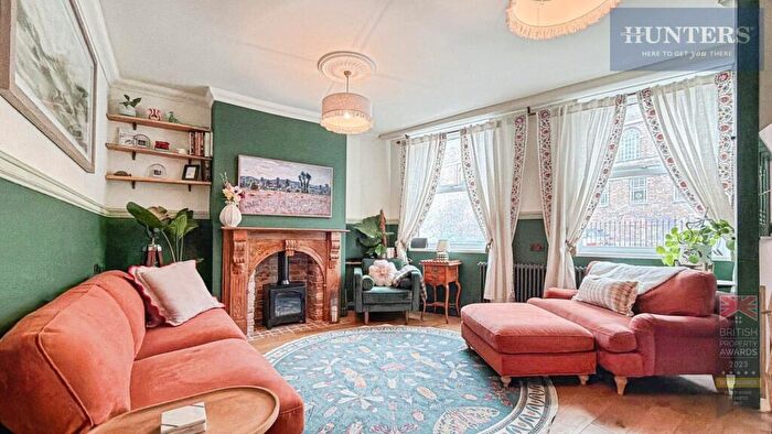 2 Bedroom Terraced House For Sale In Dean Lane, Southville, BS3