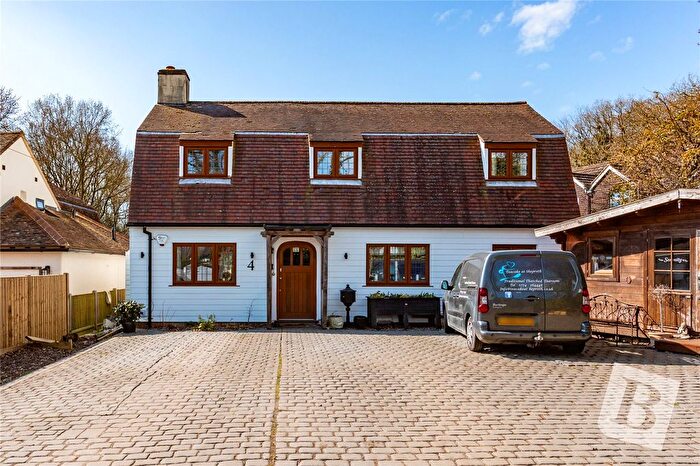 4 Bedroom Detached House For Sale In Park Lane, Herongate, Brentwood, Essex, CM13
