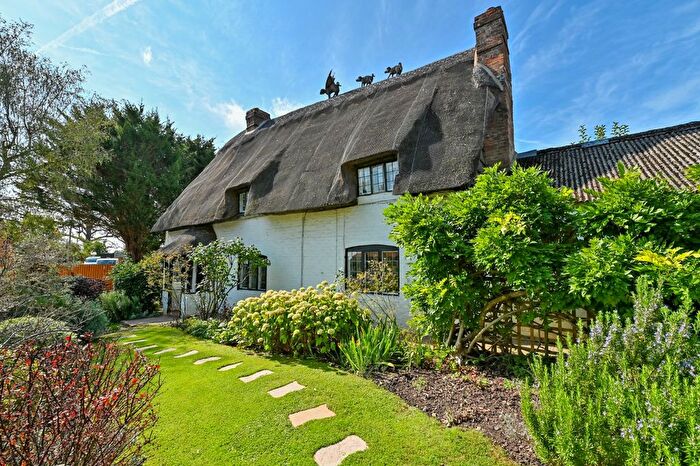 4 Bedroom Detached House For Sale In Horton-Cum-Studley, Oxford, Oxfordshire, OX33