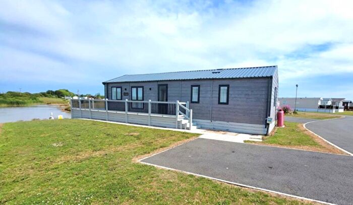 2 Bedroom Lodge For Sale In Lea - Abi Westwood, Hornsea, HU18