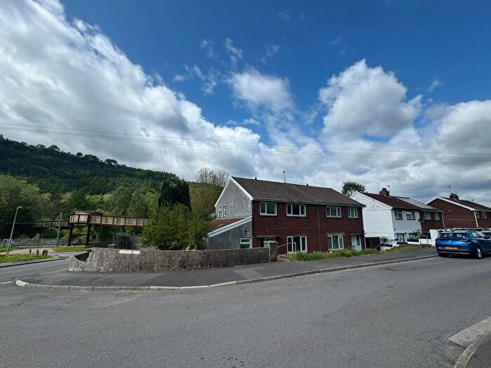 3 Bedroom Terraced House To Rent In Darren Las, Merthyr Vale, Merthyr Tydfil, CF48