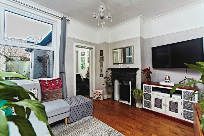 2 Bedroom Terraced House For Sale In Southbridge Road, Croydon, CR0