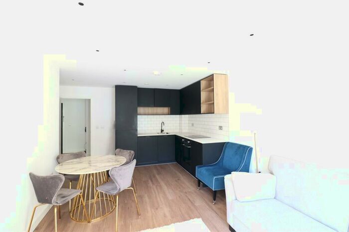 1 Bedroom Apartment To Rent In Fermont House, Beaufort Square, London, NW9