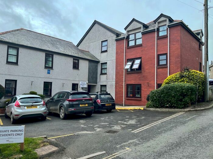 2 Bedroom Flat To Rent In Mevagissey, PL26