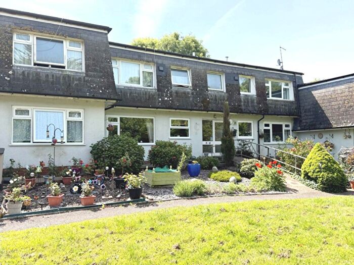 2 Bedroom Flat For Sale In Brooklyn Park, Exmouth, EX8