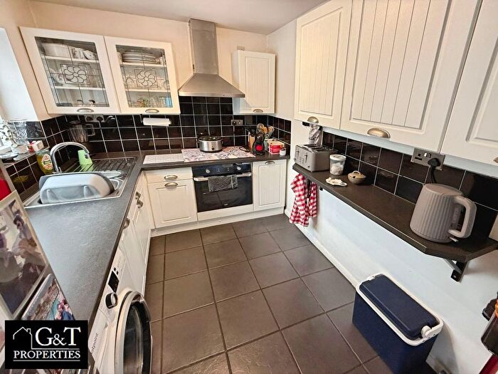 2 Bedroom Semi-Detached House For Sale In Bromley, Brierley Hill, DY5