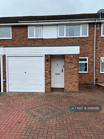 3 Bedroom Terraced House To Rent In Bonington Road, London, RM12