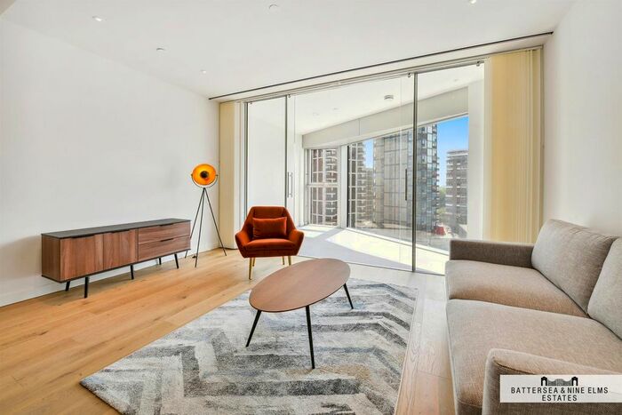 2 Bedroom Flat To Rent In Electric Boulevard, London, SW11