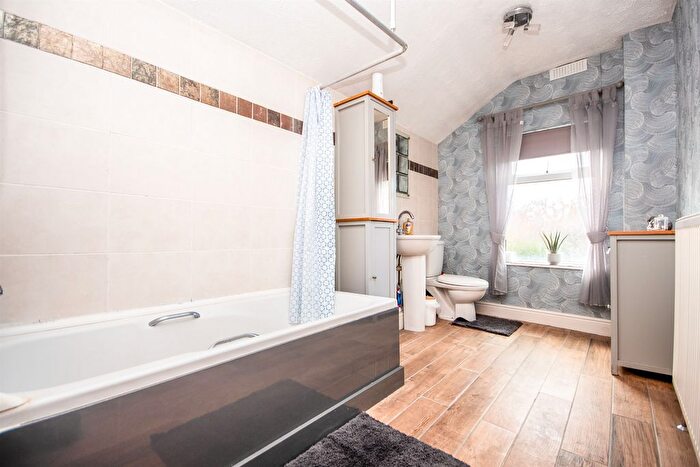 2 Bedroom Terraced House For Sale In Bath Street, Market Harborough, LE16