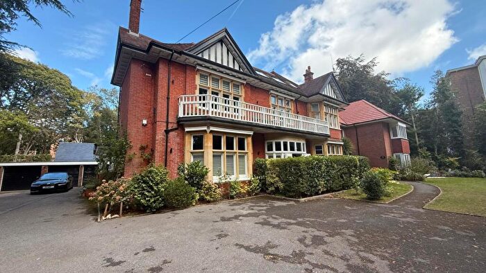 3 Bedroom Penthouse To Rent In Burton Road, Poole, BH13