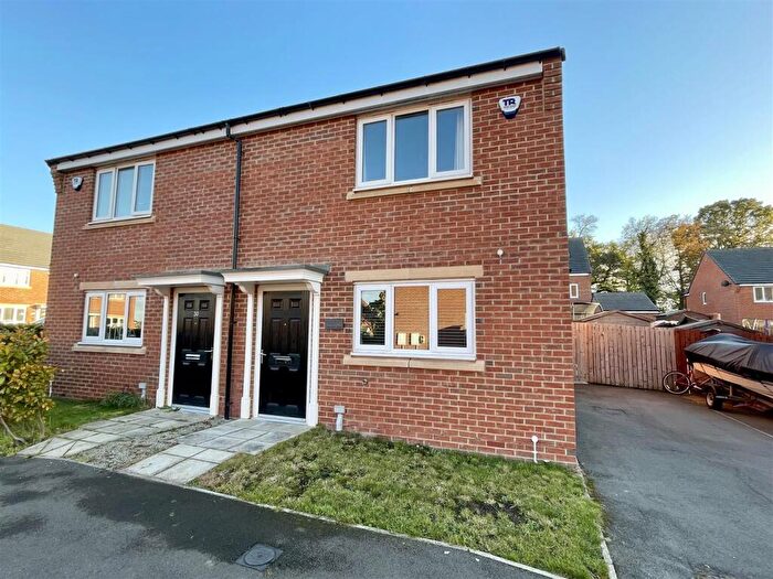 3 Bedroom Semi Detached House For Sale In Haydock Drive, Darlington, DL1