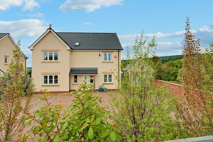 4 Bedroom Detached House For Sale In Dean Road, Newnham, Gloucestershire., GL14