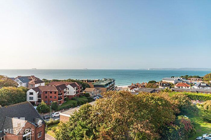 1 Bedroom Apartment To Rent In Burlington Mansions, Owls Road, Bournemouth, BH5