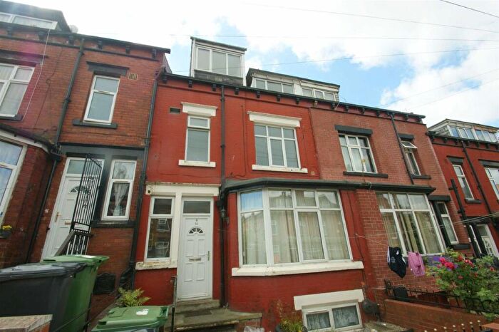 3 Bedroom Terraced House To Rent In Luxor Avenue, Harehills, Leeds, LS8