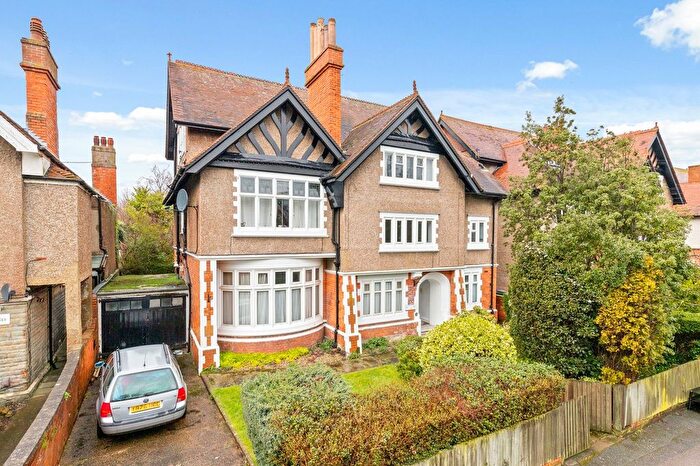 1 Bedroom Studio To Rent In Grimston Avenue, Folkestone, CT20