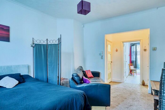 Studio For Sale In Longstone Road, Eastbourne, BN21