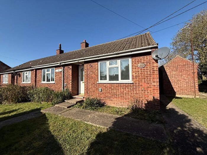 2 Bedroom Bungalow To Rent In Shrub House Close, Beck Row, Bury St. Edmunds, IP28