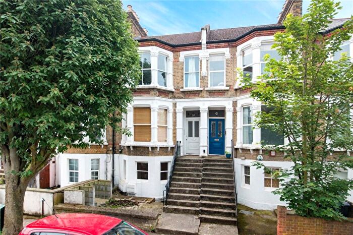 1 Bedroom Apartment To Rent In Ommaney Road, London, SE14