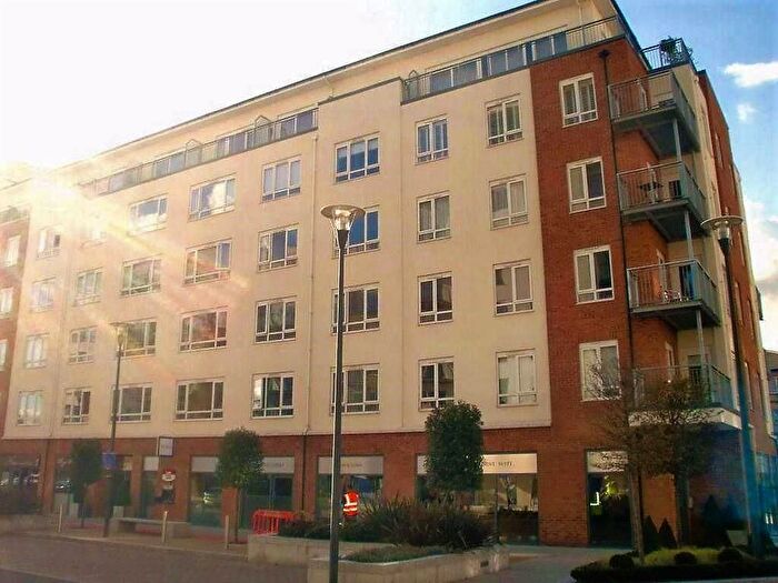 1 Bedroom Flat To Rent In Heritage Avenue, London, NW9