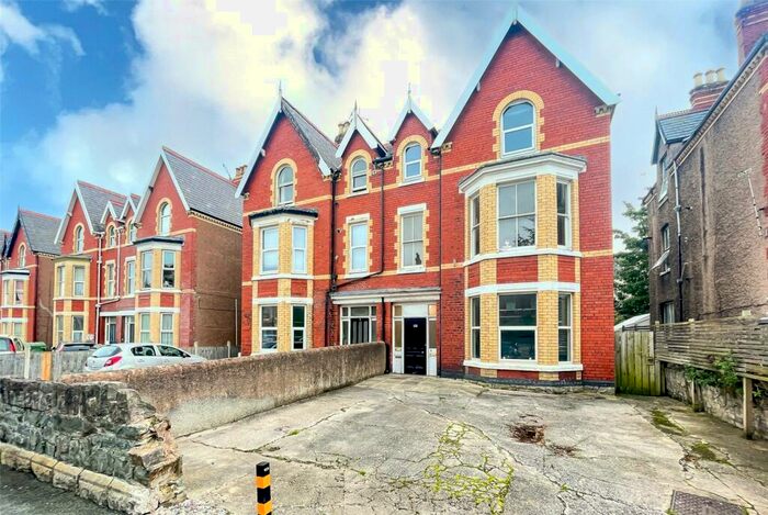 5 Bedroom House For Sale In Mostyn Road, Colwyn Bay, Conwy, LL29