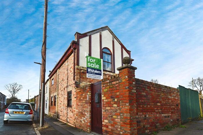2 Bedroom Barn Conversion For Sale In Watson Street, Sutton-On-Hull, Hull, HU7