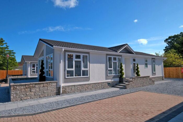 2 Bedroom Park Home For Sale In Kinloss Retirement Park, Kinloss, Findhorn, IV36