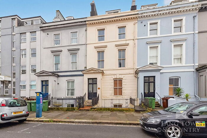 1 Bedroom Apartment For Sale In Citadel Road, The Hoe, Plymouth, PL1