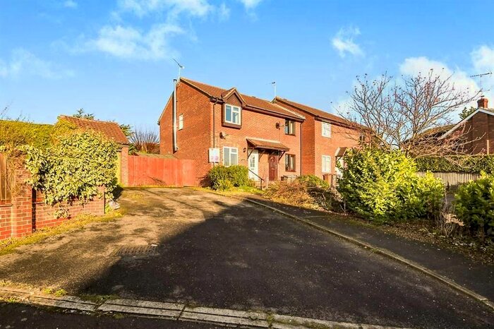 2 Bedroom End Of Terrace House To Rent In De Vere Close, Framlingham, Woodbridge IP13