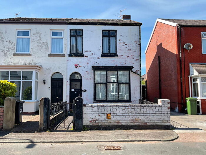 2 Bedroom Semi-Detached House For Sale In Hope Street, Southport, PR9