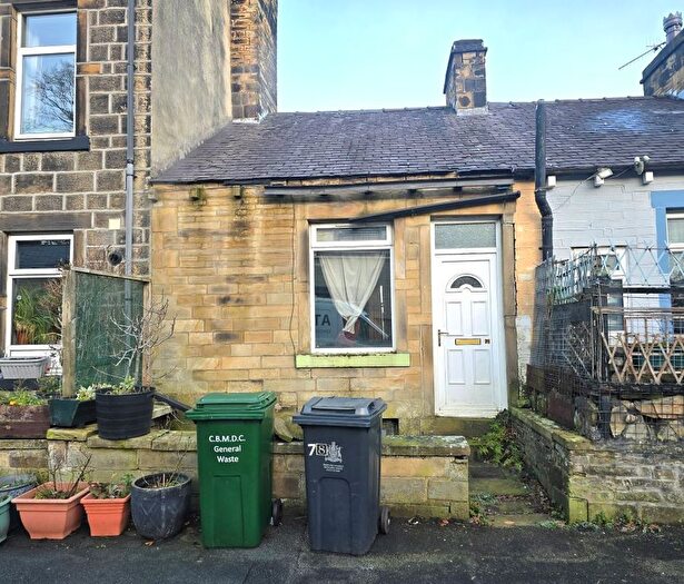 2 Bedroom Terraced House For Sale In Eelholme View Street, Keighley, BD20