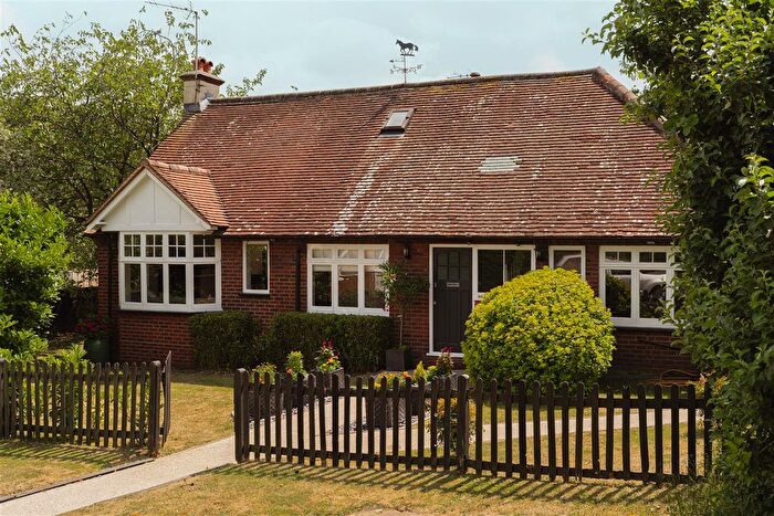 4 Bedroom Detached House For Sale In Ridgeway Drive, Dorking, RH4