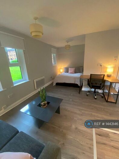Studio To Rent In Garriochmill Way, Glasgow, G20
