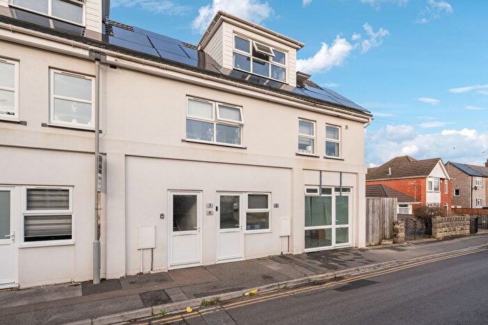 1 Bedroom Flat For Sale In Norrish Road, Poole, BH12