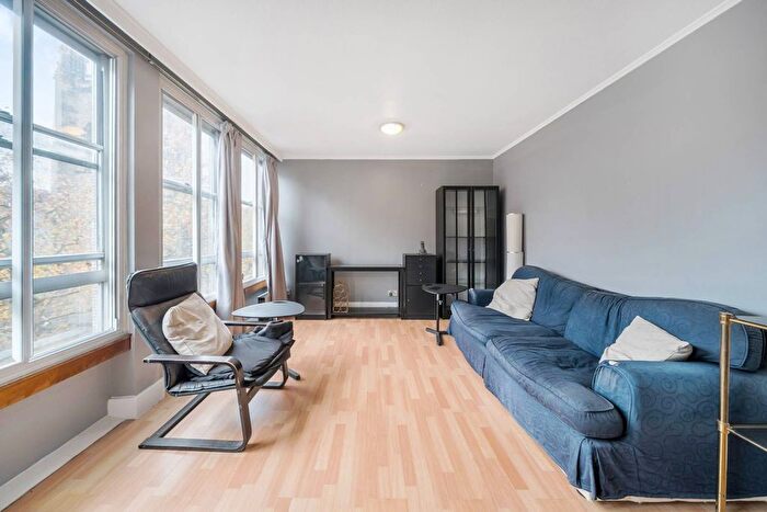 2 Bedroom Flat For Sale In Emanuel House, Westminster, London, SW1P