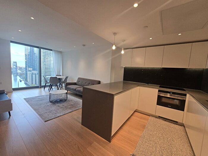 1 Bedroom Flat To Rent In Marsh Wall, London, E14