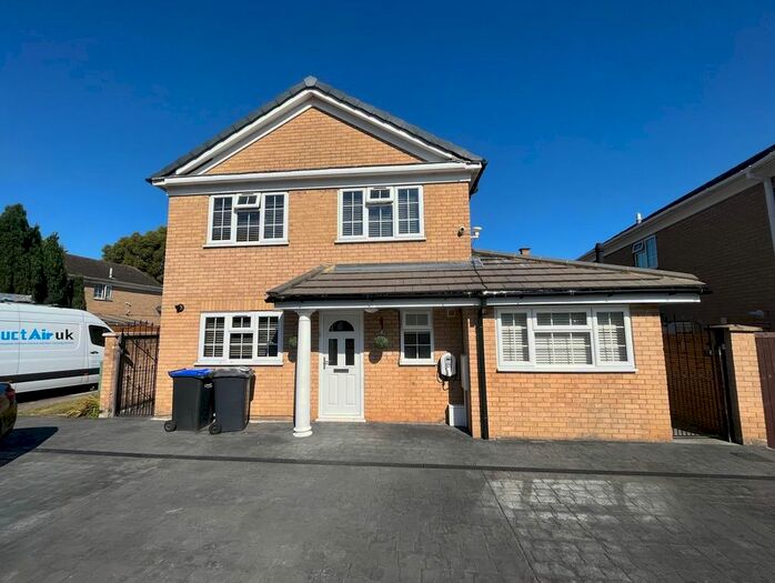 2 Bedroom Bungalow To Rent In Hertford Court, Little Billing, Northampton, NN3