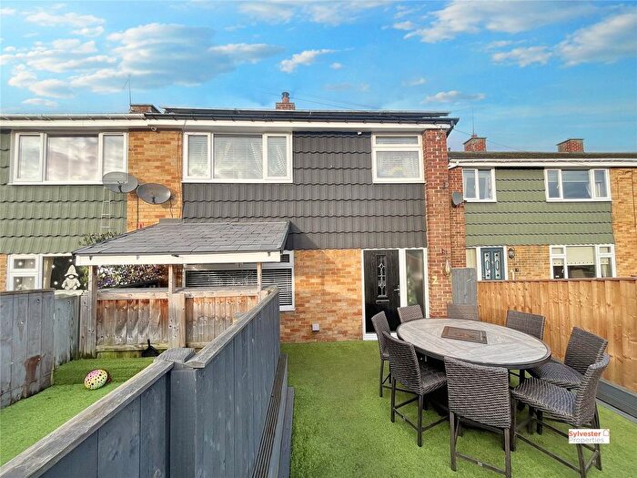 3 Bedroom Semi-Detached House For Sale In Charlaw Close, Sacriston, County Durham, DH7