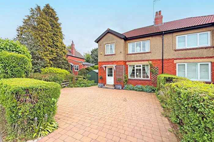 3 Bedroom Semi-Detached House For Sale In Wayside Terrace, Huby, LS17