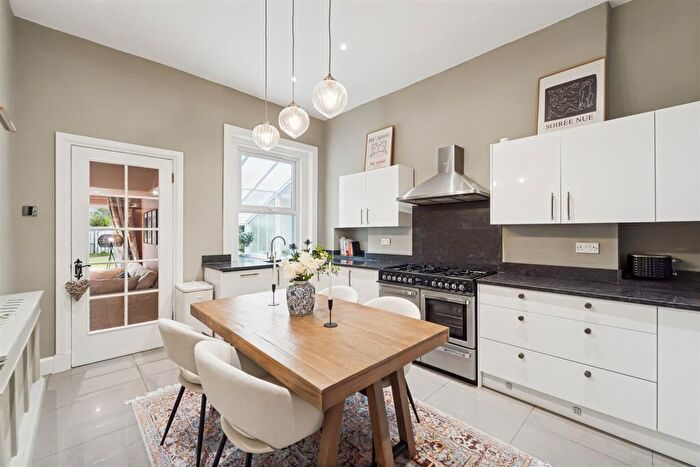 3 Bedroom Terraced House For Sale In Tweedvale Avenue, Yoker, G14