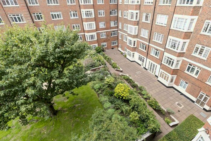 1 Bedroom Flat To Rent In Pembroke Road, London, W8