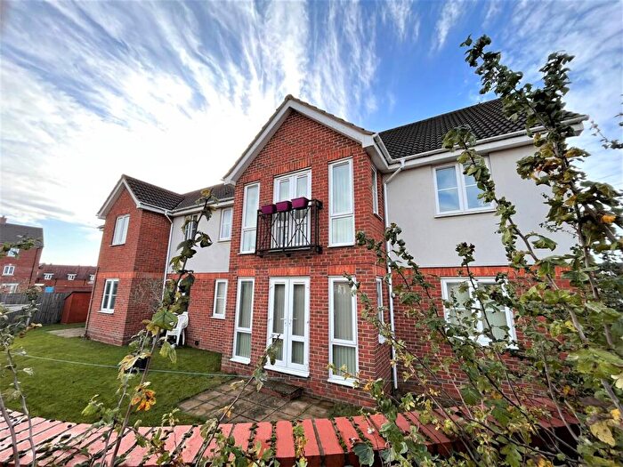 2 Bedroom Maisonette To Rent In Longcroft Lane, Marston Moretaine, MK43