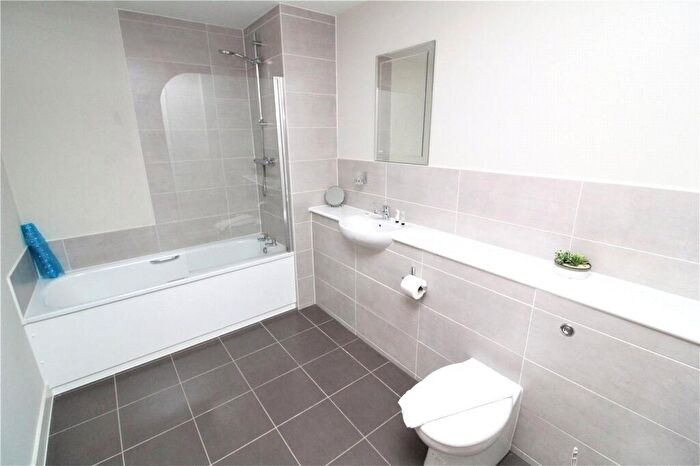 2 Bedroom Flat To Rent In Adelphi Wharf B, Adelphi Street, Salford, Greater Manchester, M3