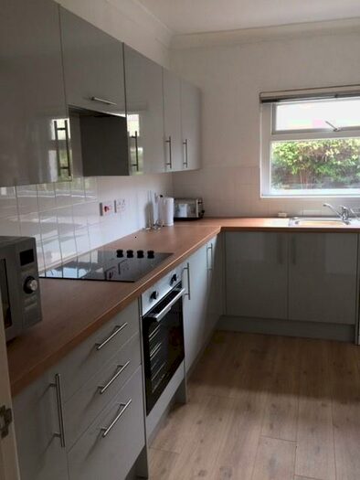 4 Bedroom Terraced House To Rent In Renny Road, Fratton, Portsmouth, PO1