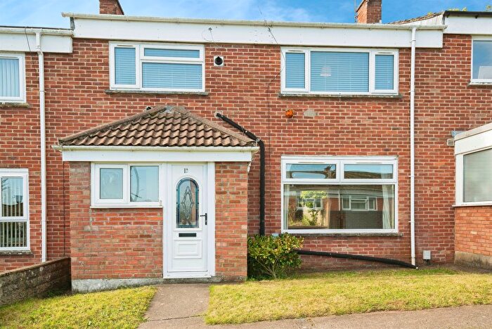 3 Bedroom Terraced House For Sale In Pinehurst Road, Cardiff, CF5